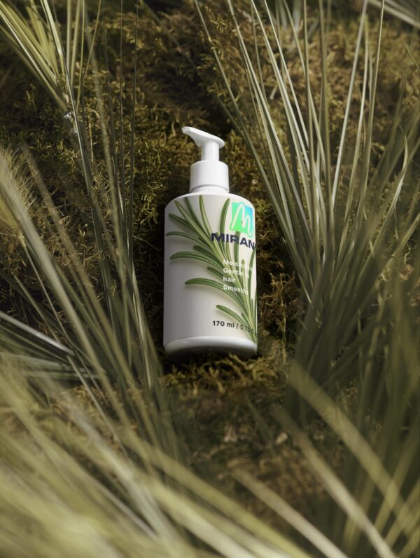 Feuchtigkeitsspendendes Shampoo – Bild 4