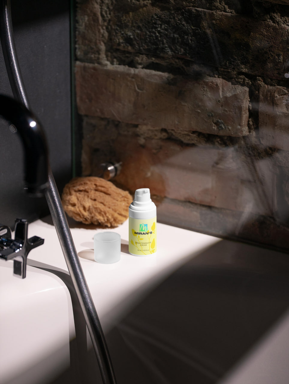 Aufhellende Augencreme – Bild 4